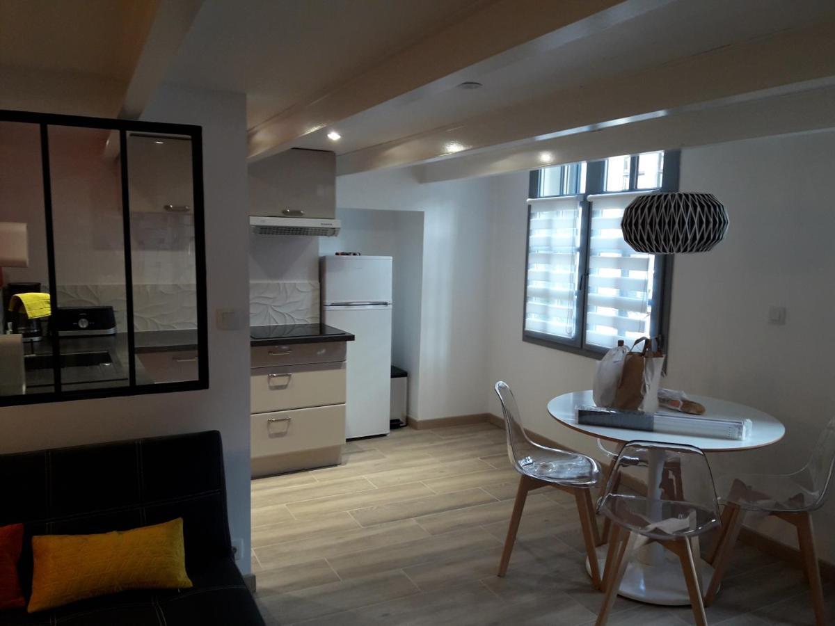 Apartamento Centre Historique T3 Duplex Parking Gratuit Béziers Exterior foto